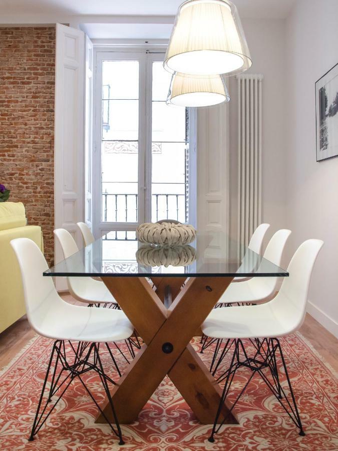 Renovated And Modern- 3bd 2bth- Anton Martin Apartment