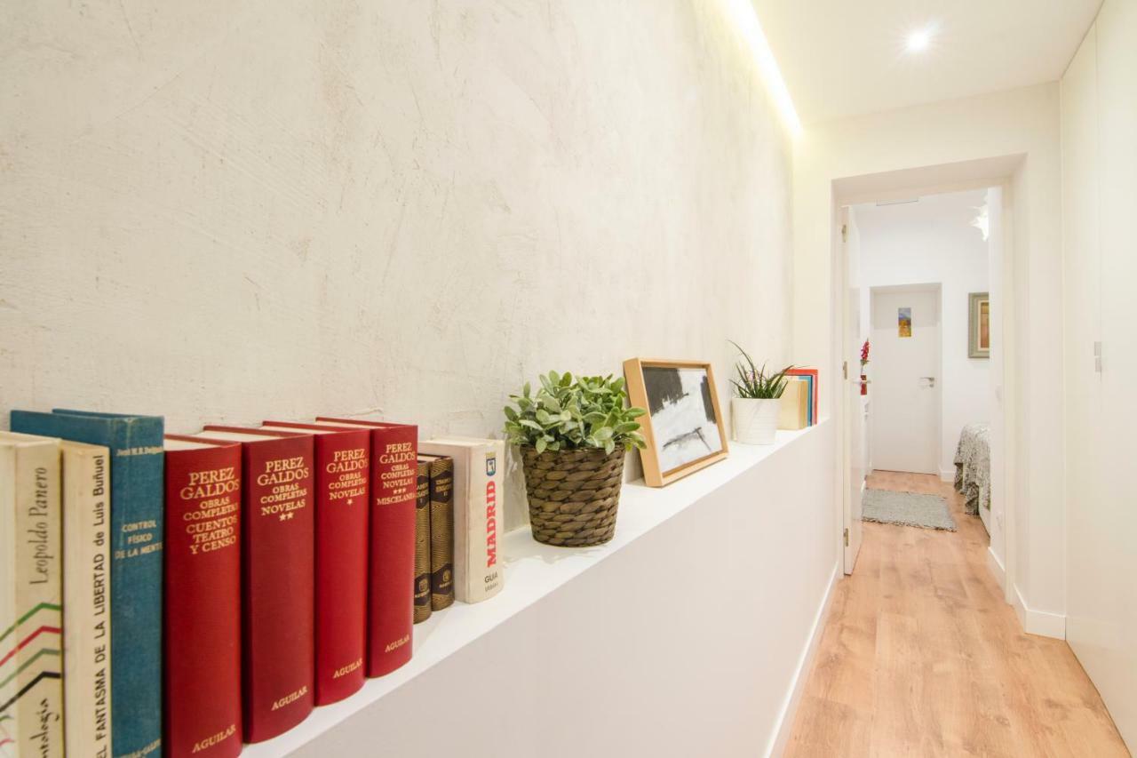Apartment Renovated And Modern- 3bd 2bth- Anton Martin