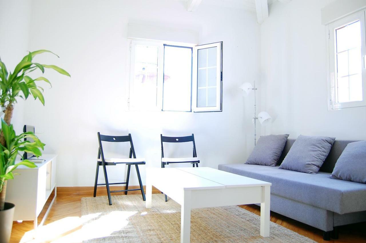 Augusto Figueroa 25 Apartment *