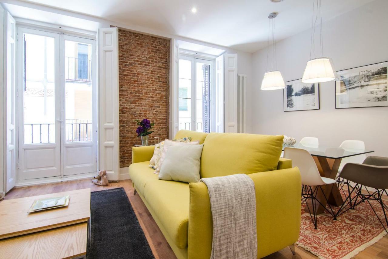 Renovated And Modern- 3bd 2bth- Anton Martin Apartment Madrid