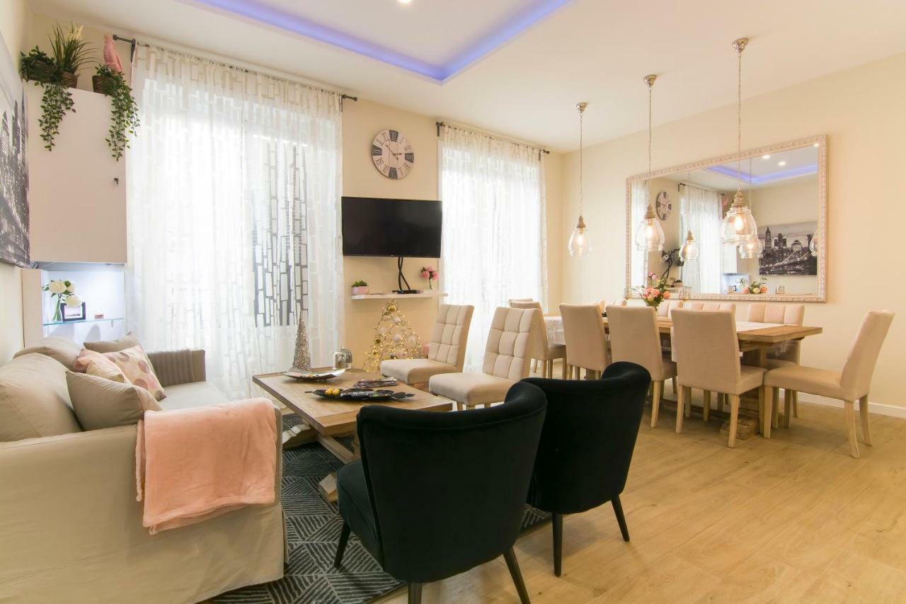 Sol Luxury Suites Lejlighed