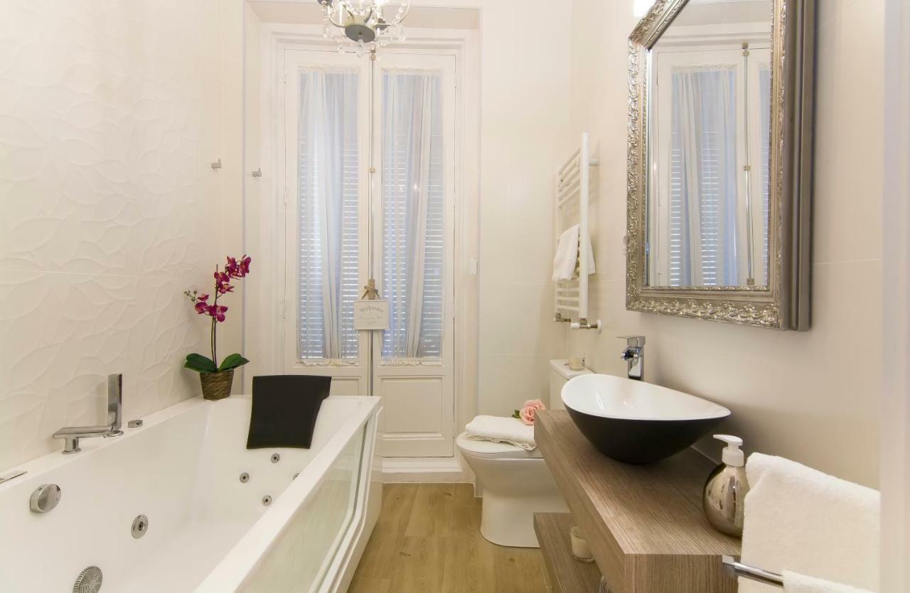 Sol Luxury Suites Lejlighed