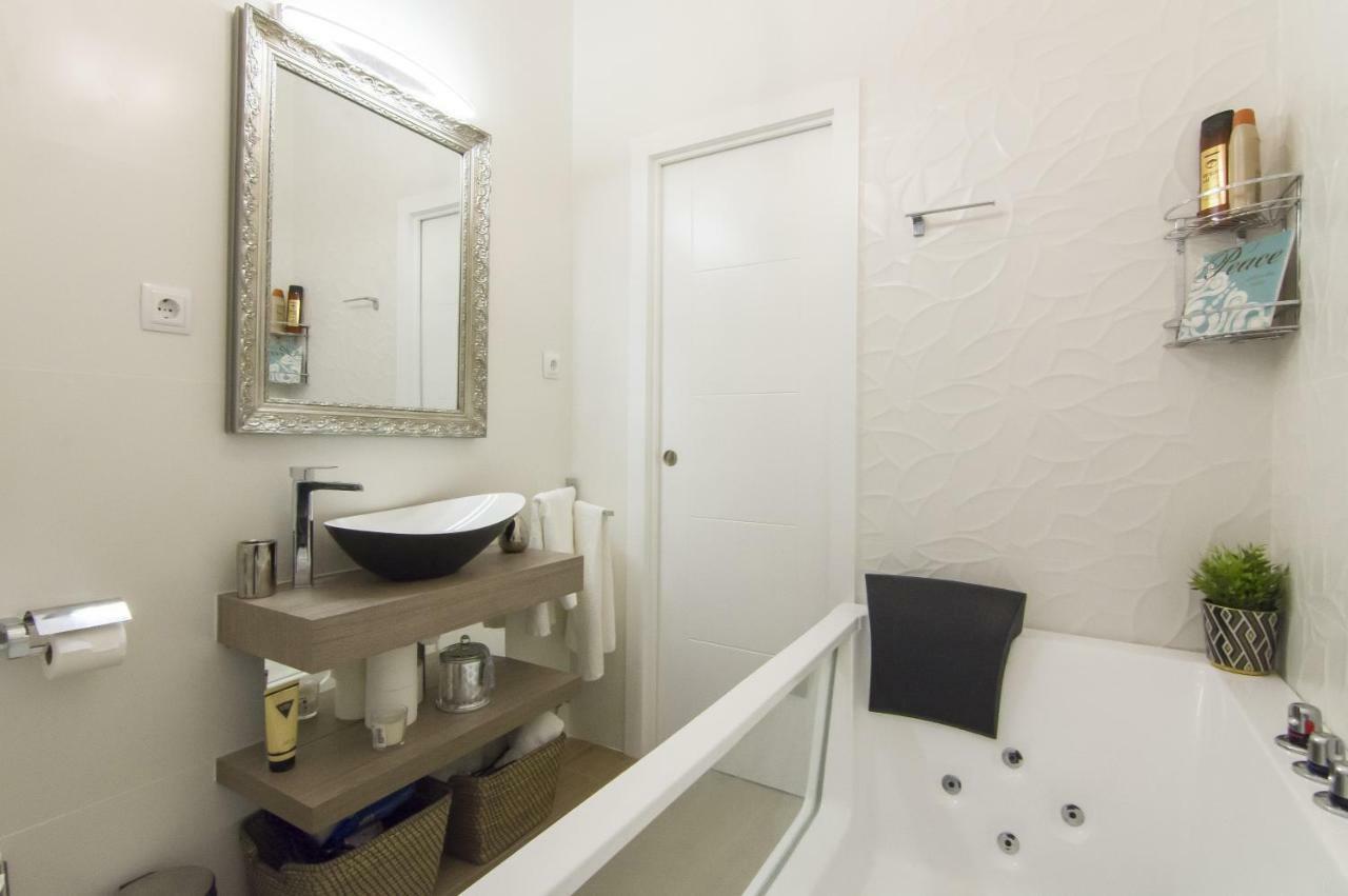Sol Luxury Suites Lejlighed
