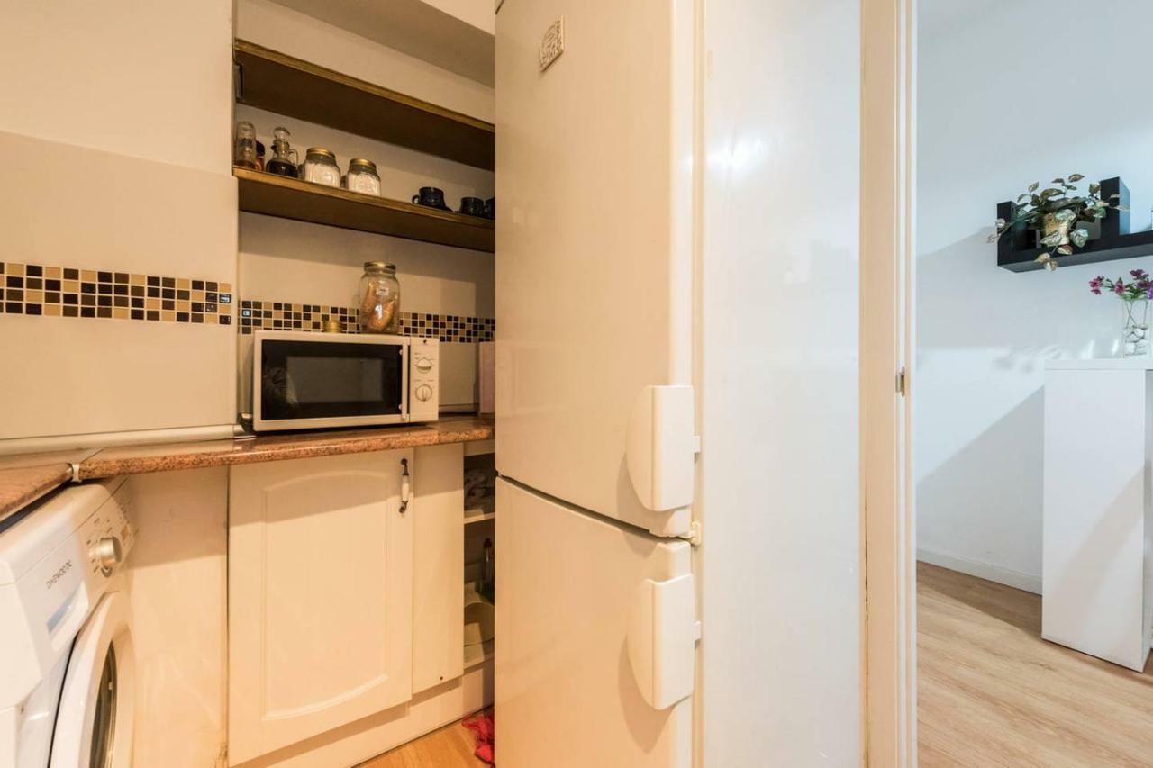 Apartment En Calle Tres Peces Madrid