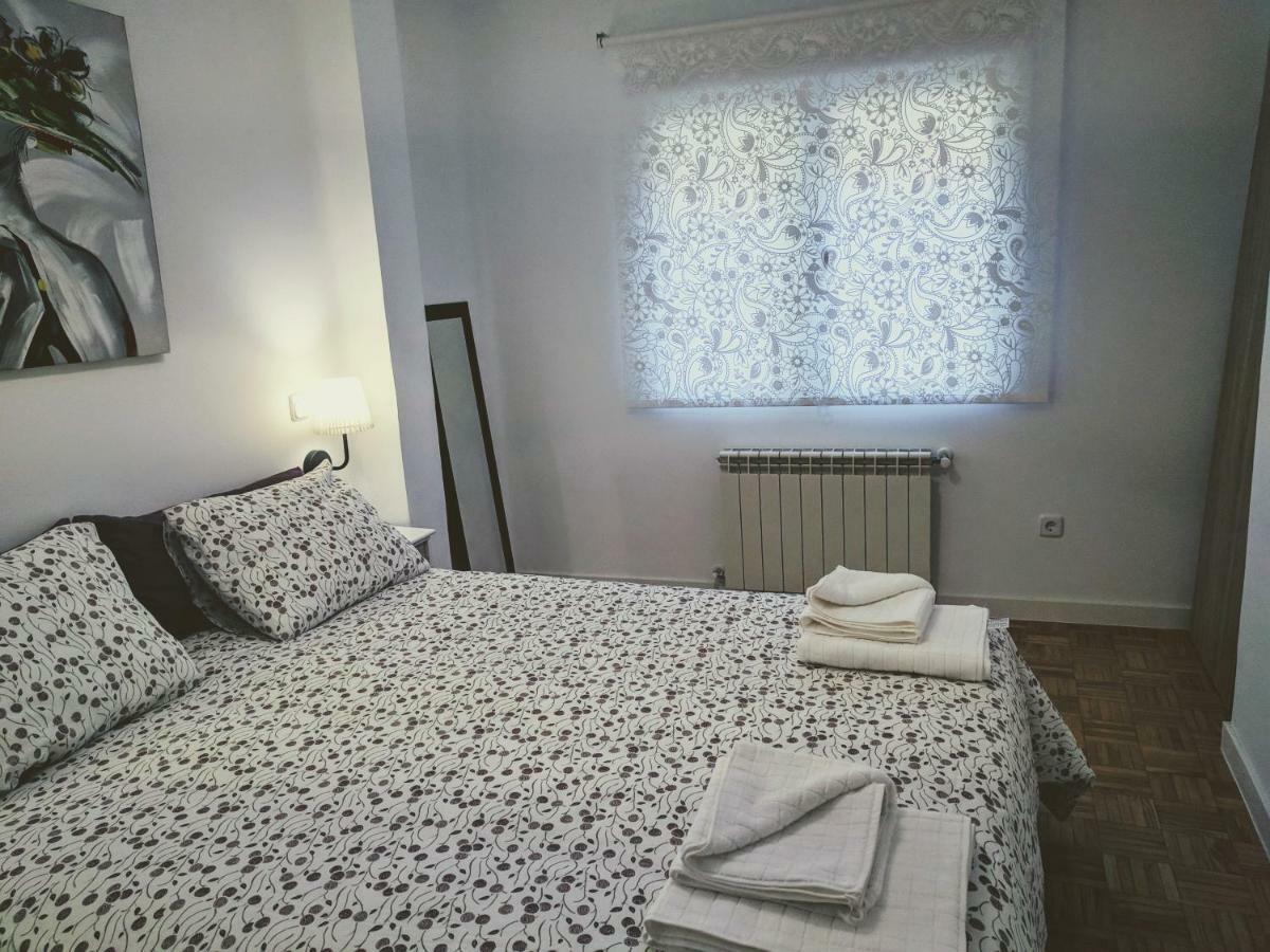 Gran Apartamento Cerca De Atocha Apartment