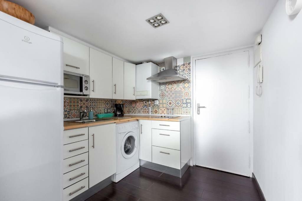 Modern Floor Loft At Malasana's Heart Madrid