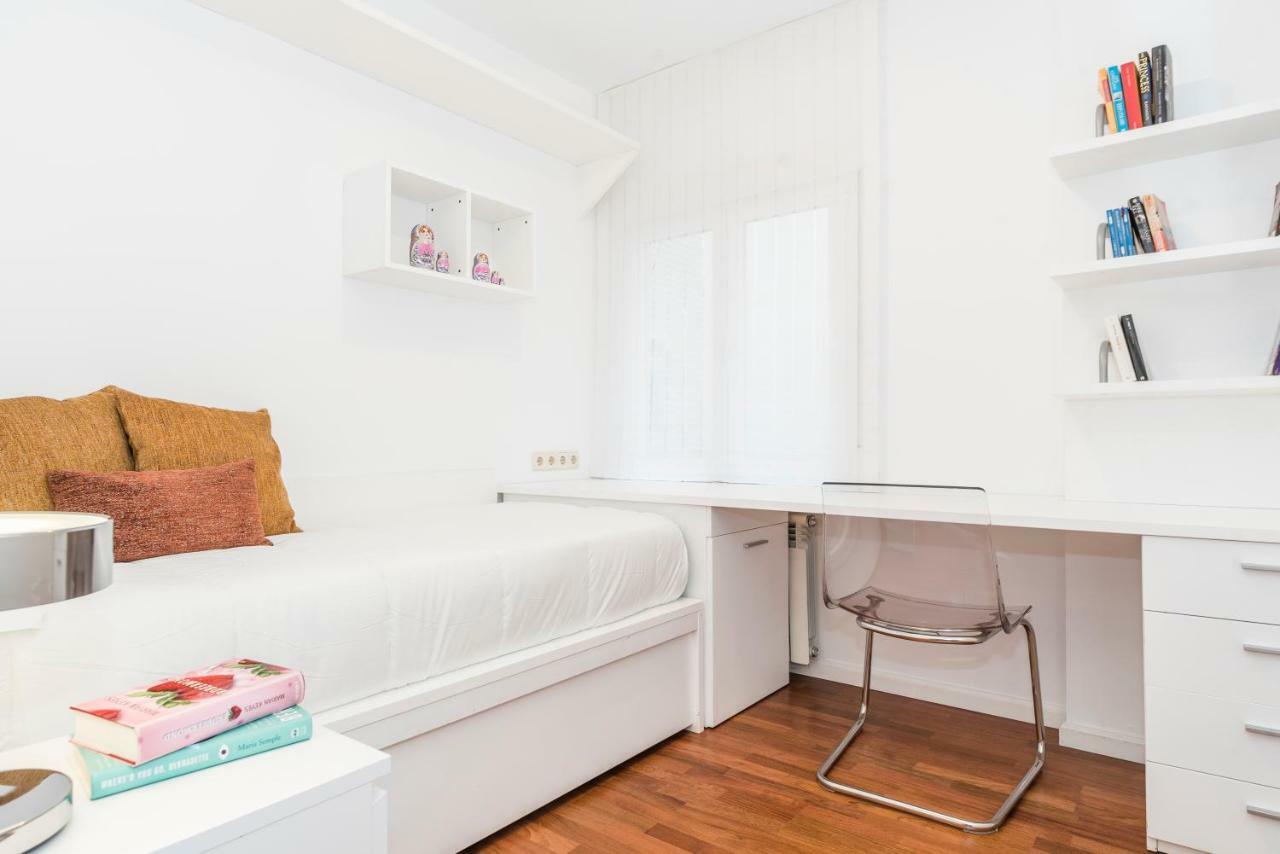 Apartment Bnbholder Majestic Atocha Station
