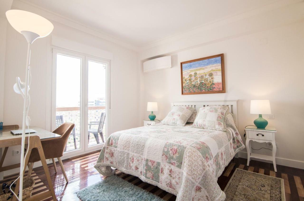 Elegant Retreat Business District Bernabeu Apartment
