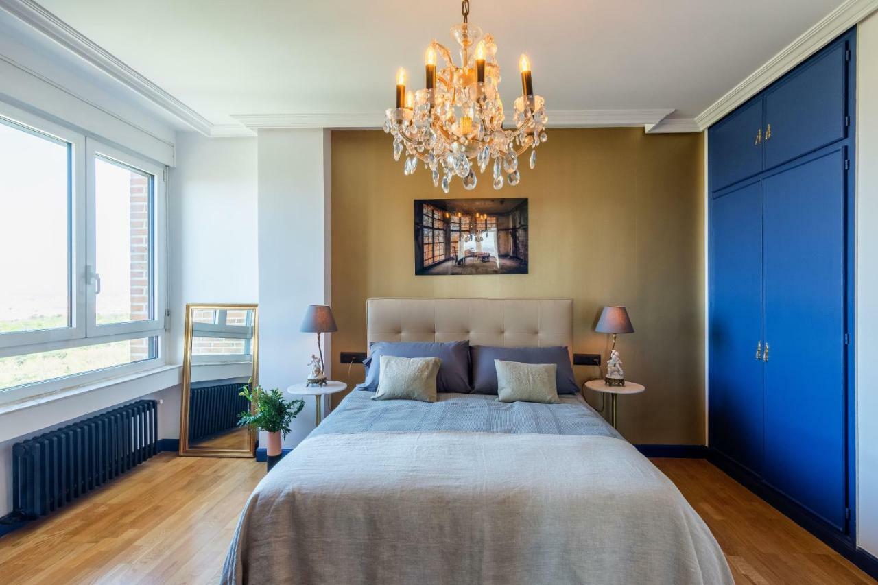 Skyline Retiro Park 19th Floor Apartment Madrid