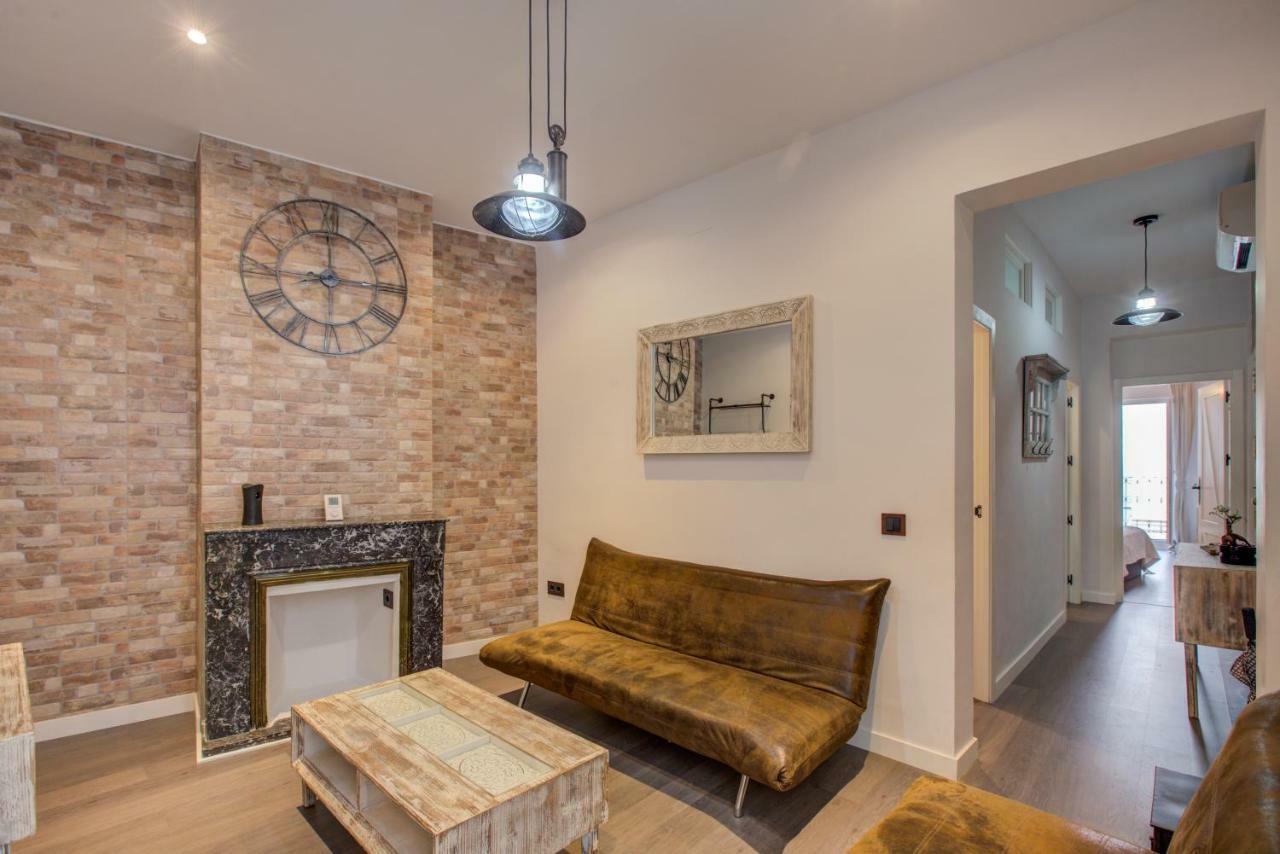 Fee4me Marques Vintage Center Apartment *