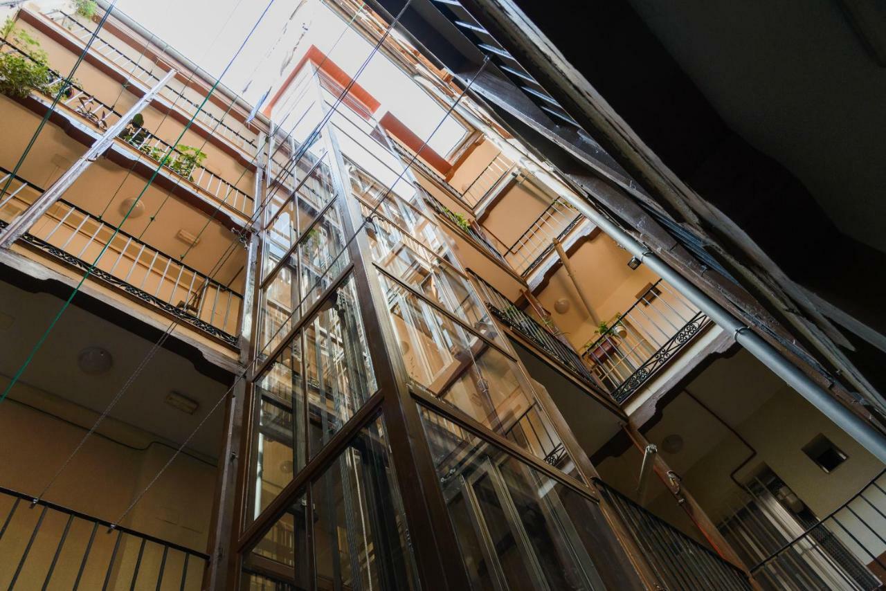 Charming Reina Sofia Apartment *
