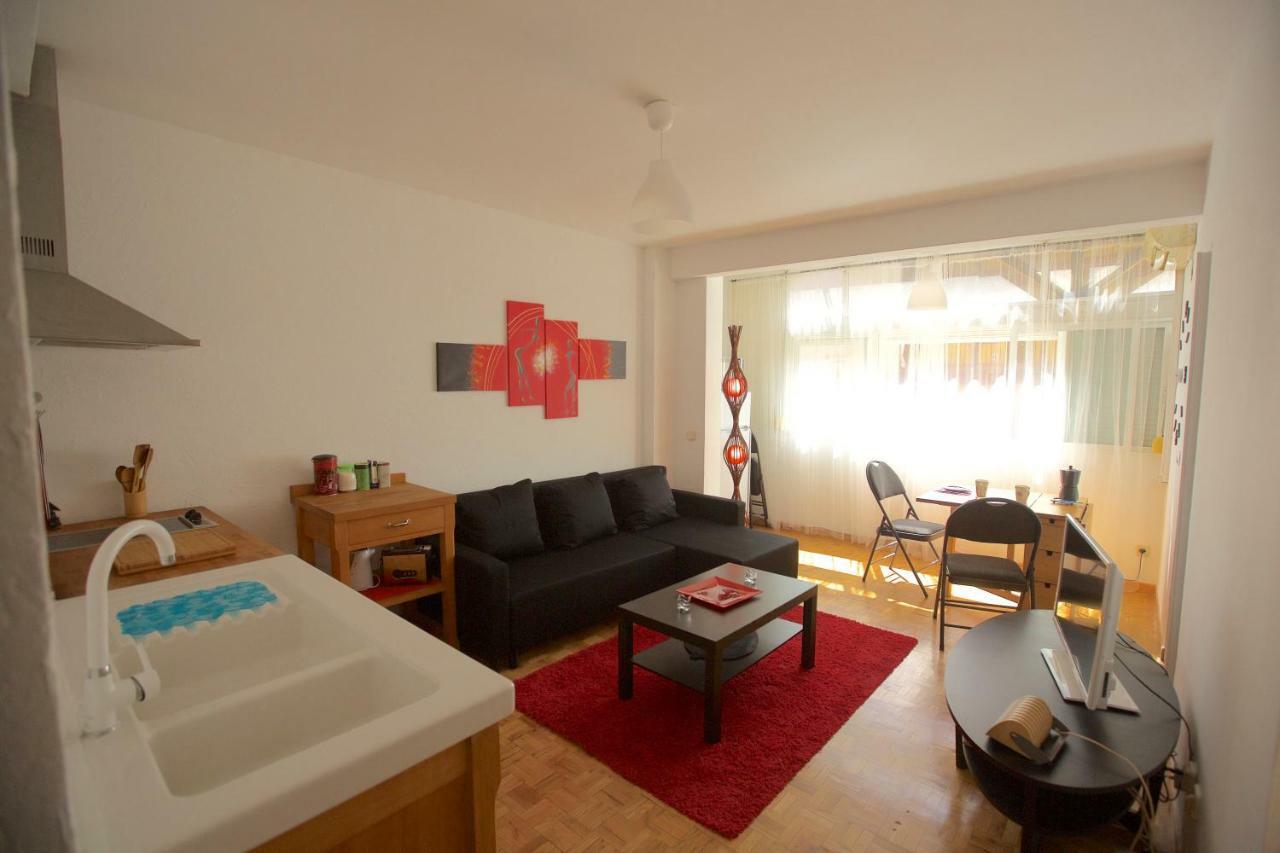 Apartment In Lavapies Center *