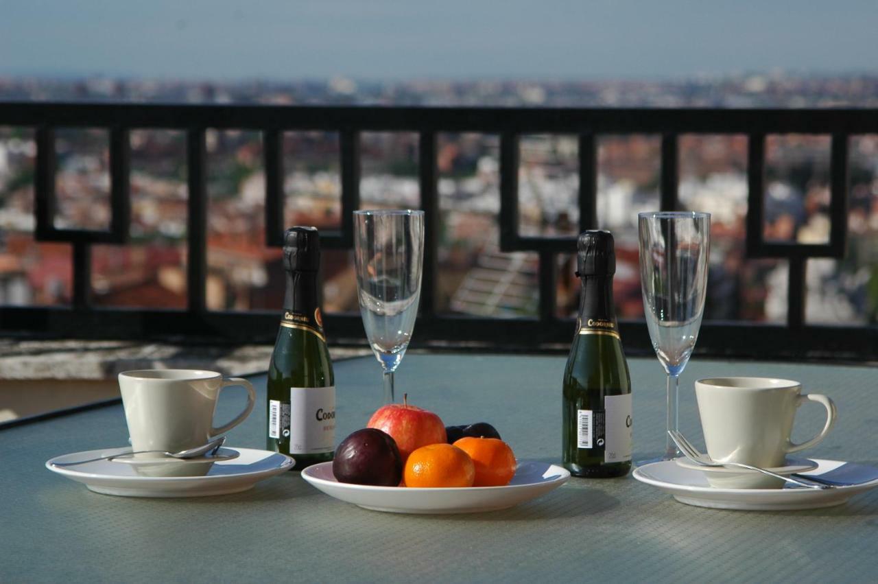 Atico Latina Apartment