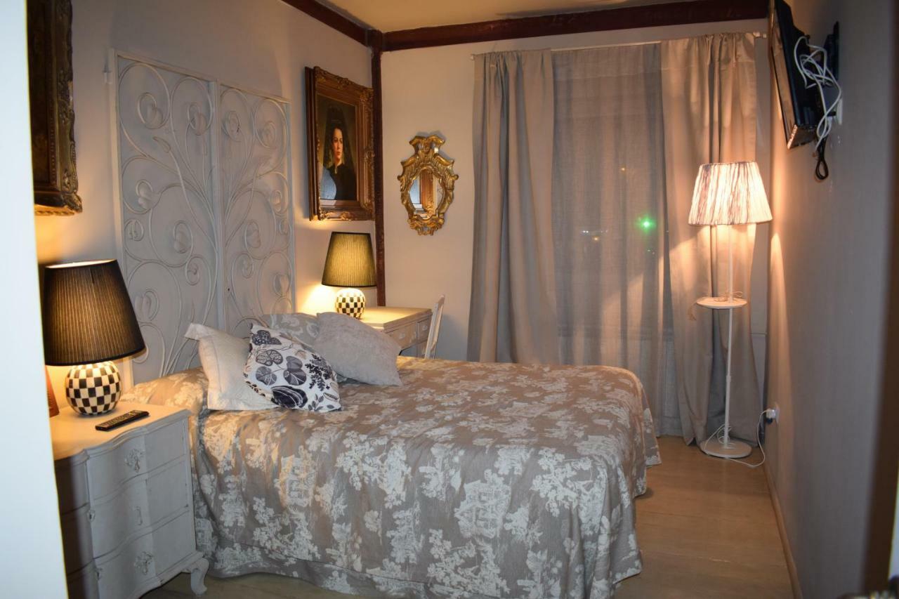 Alojamiento Silvie La Puce * Madrid