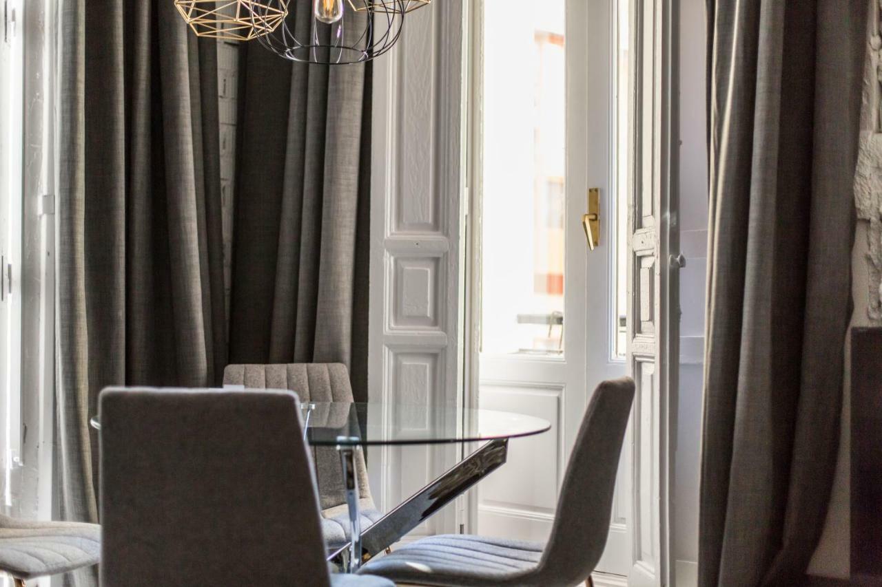 Almudena Modern Y Luxury Space Near Plaza Mayor Apartment Madrid