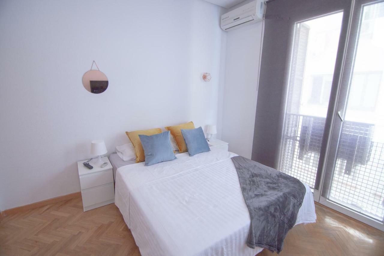 Apartamento En Calle Montera Apartment