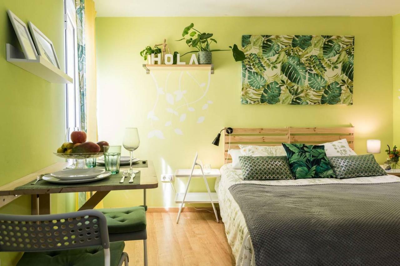ático En Céntrico Edificio Cerca De La Gran Vía - Apartamento *