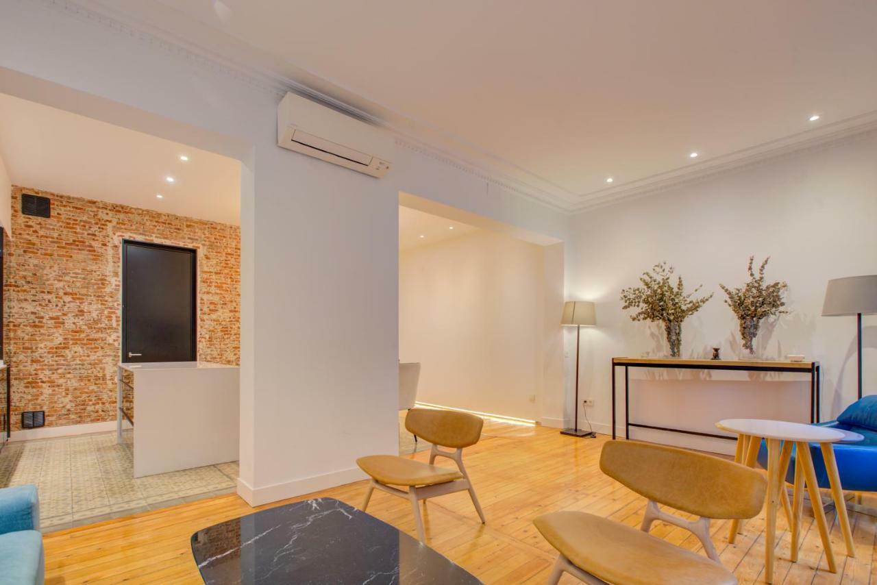 Privatunterkunft Luxury Center