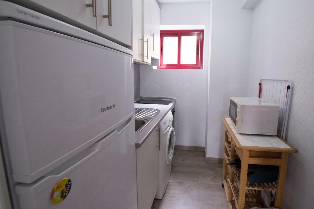Apartment For Rastro - La Latina