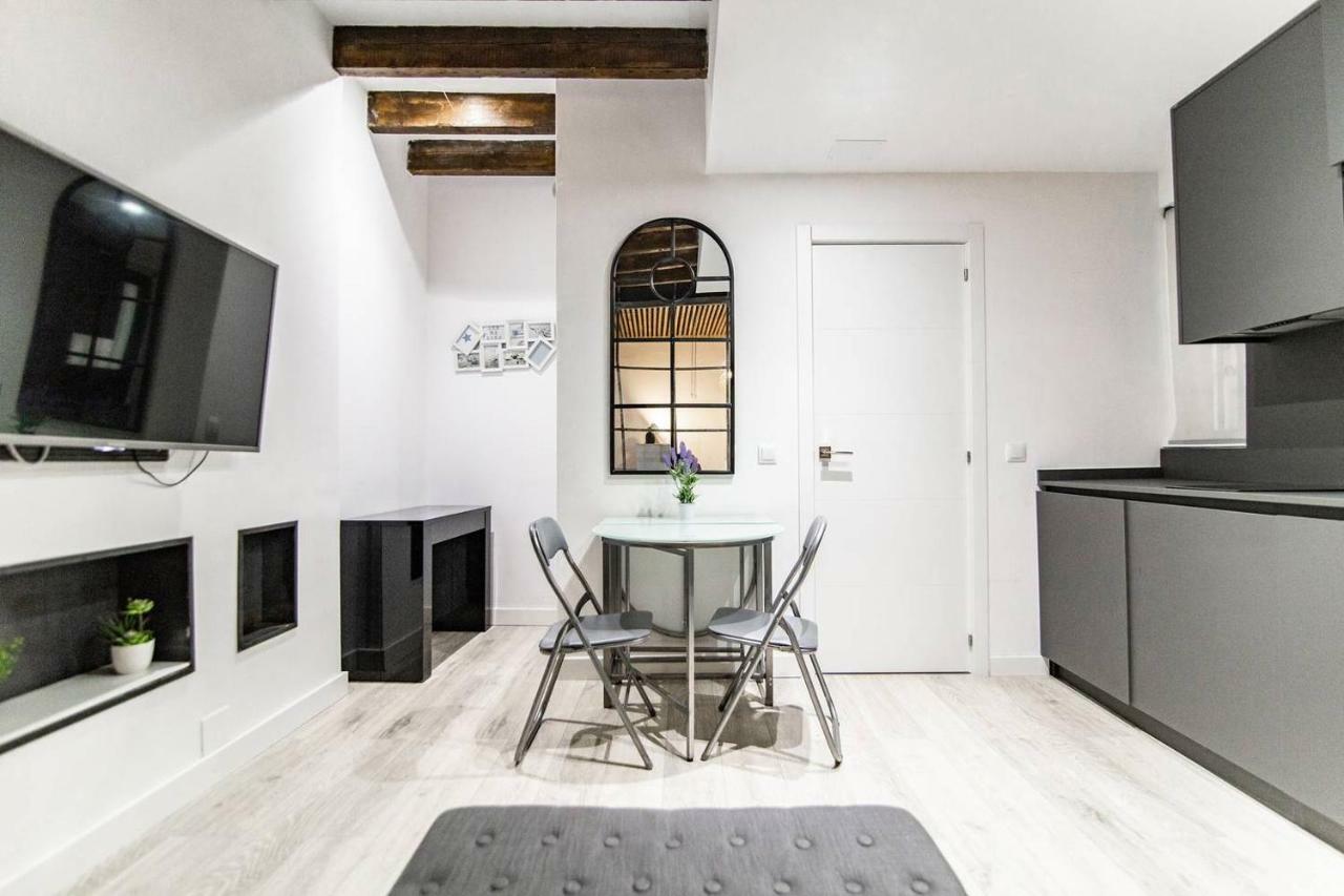 Apartamento Cozy And Modern For 4 In Madrid