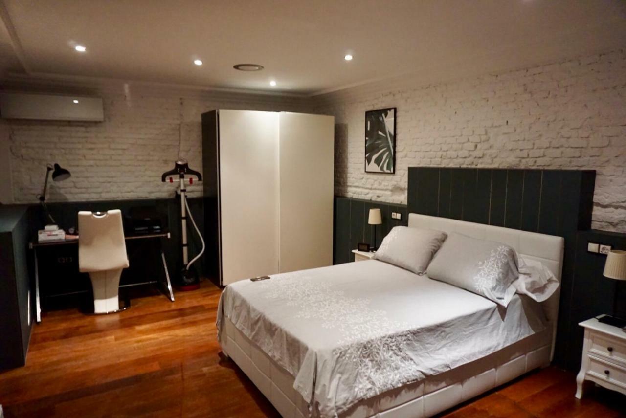 Apartamento Duplex De Lujo En Almagro