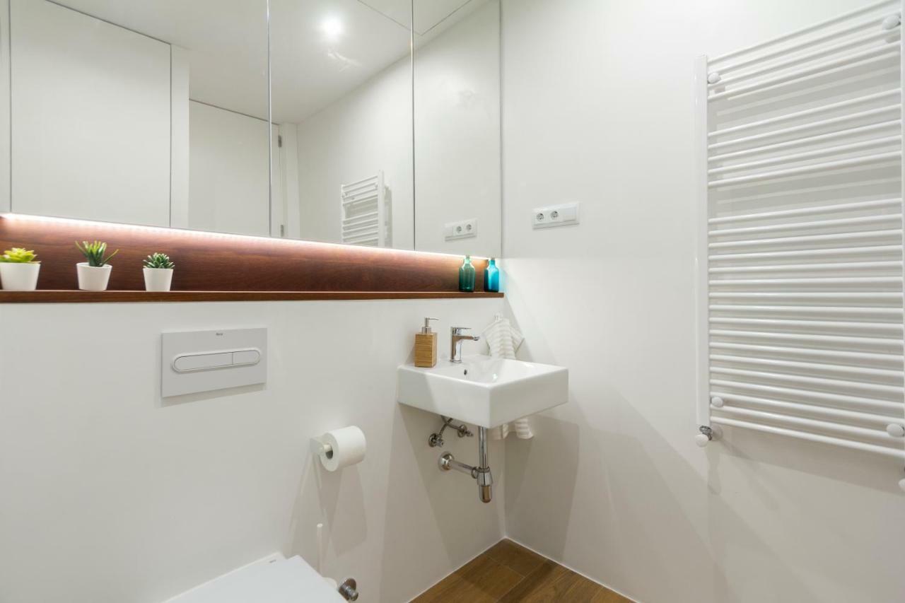Urbantec Realty - Atocha Y Museos Apartamento *