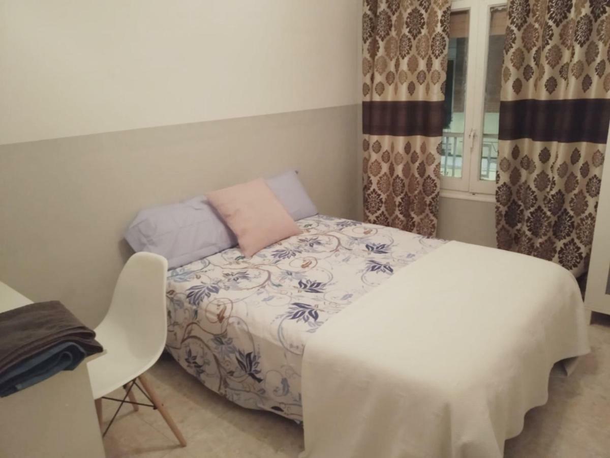 Bed & Breakfast Atocha & Huertas Suites Madrid