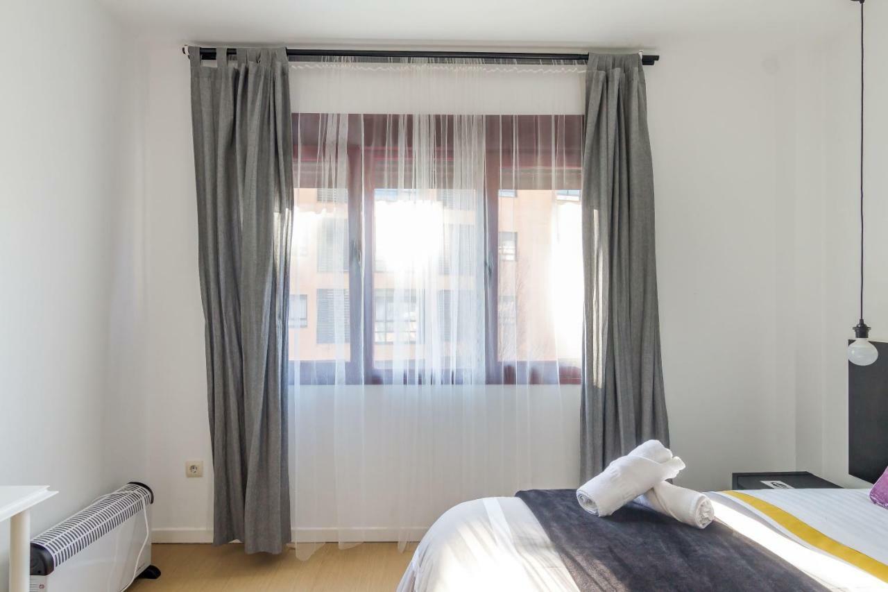 A&z Javier Cabrini Gasthof Madrid