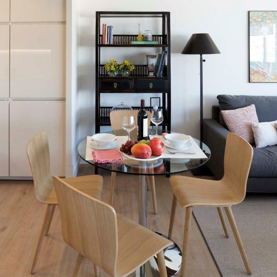 I Centrum På 47 M². Soveværelser: 1. Private Badeværelser: 1. * Madrid