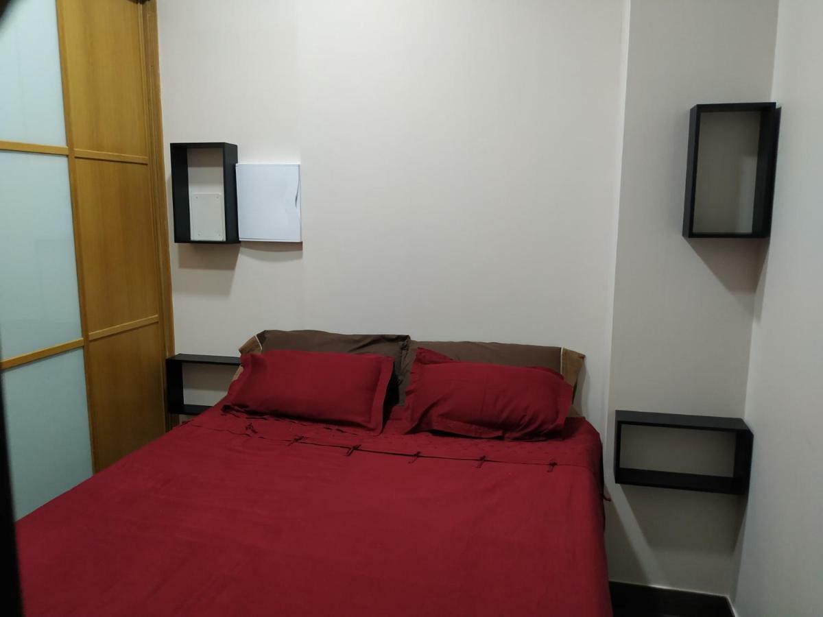 Deluxe Barajas Apartment