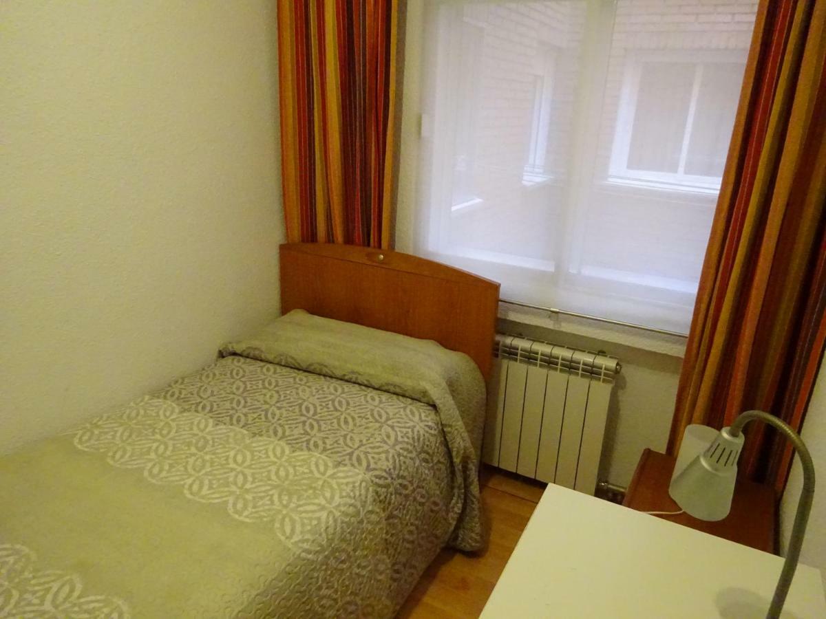 Apart Emperatriz Isabel Apartment *