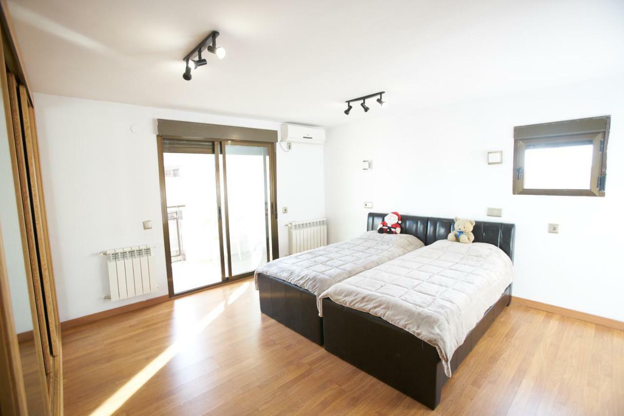 Luxury For Business & Family Trips Apartment Madrid