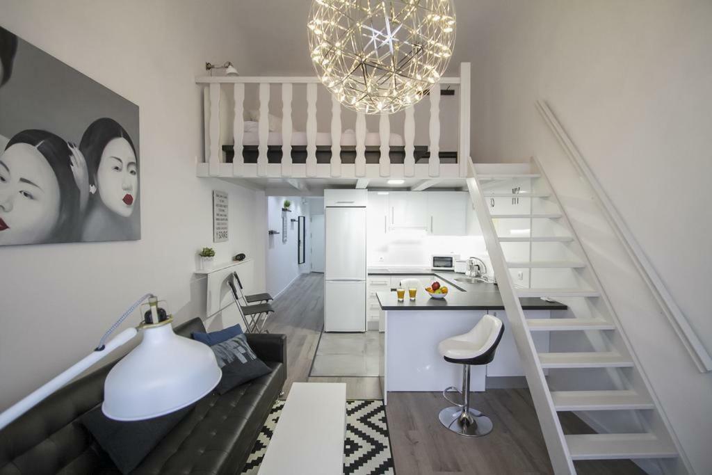Apartamento Con Encanto En Sol-madrid#a