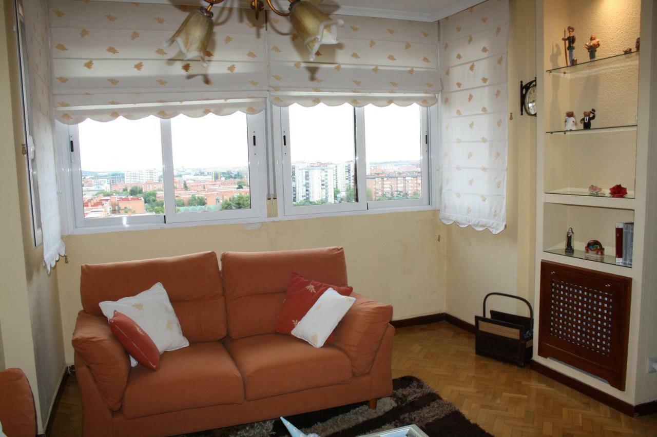 Apartment Ciudad De Los Angeles En Madrid