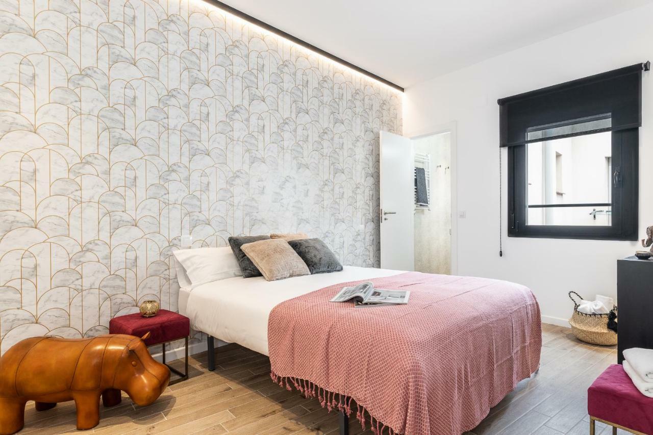 Waou Palace Es Mia - Corta Duracion Madrid