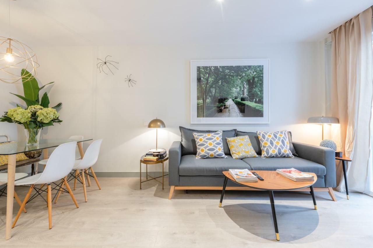 Sophisticated Brand New Flat