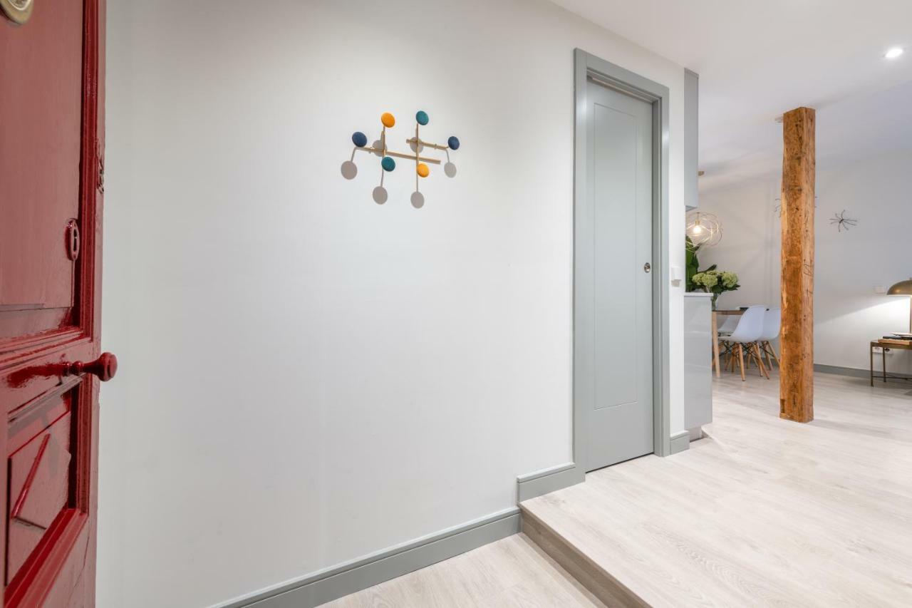Sophisticated Brand New Flat Madrid