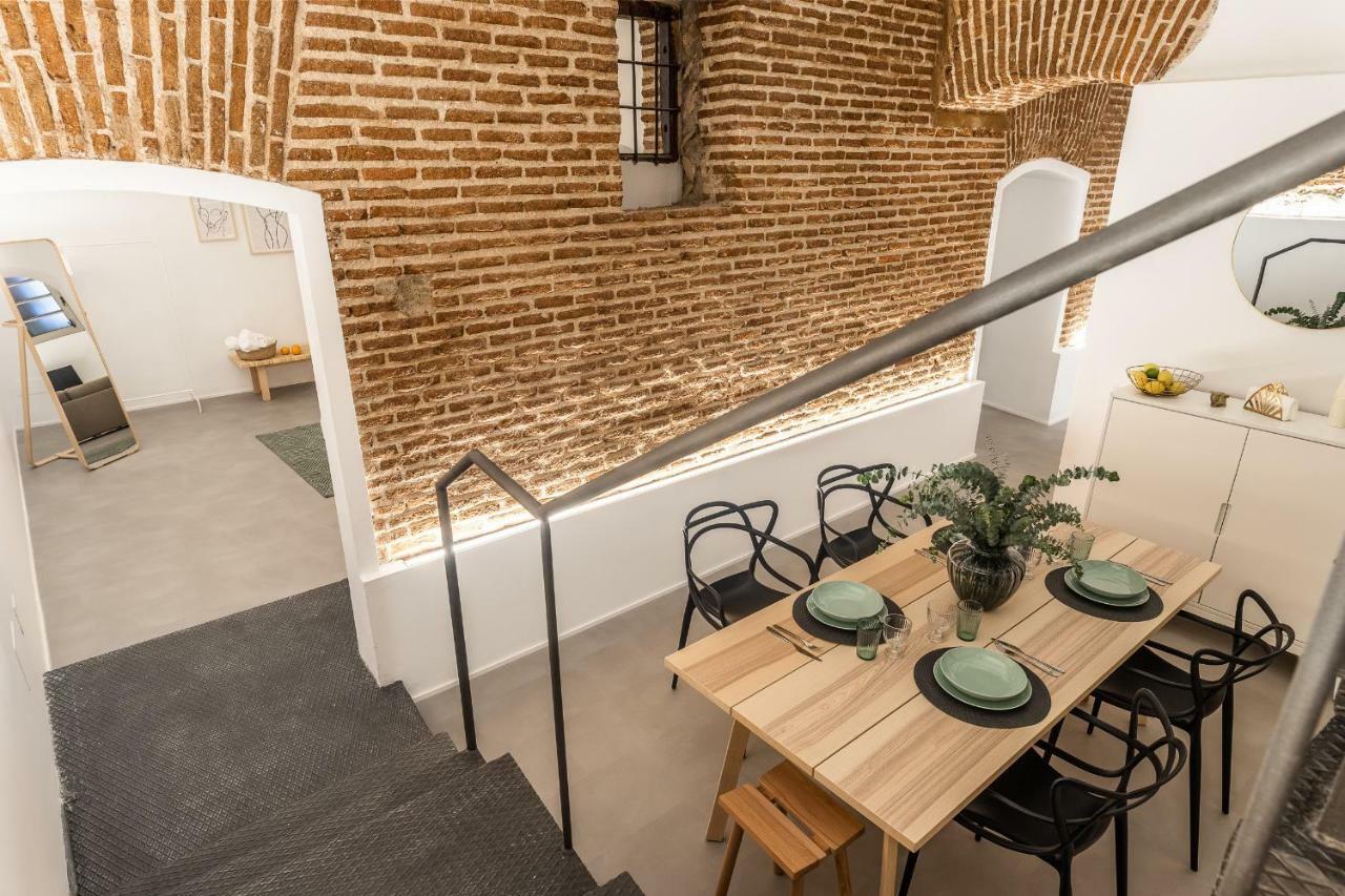 Bnbholder The Design Loft Chueca Lejlighed *