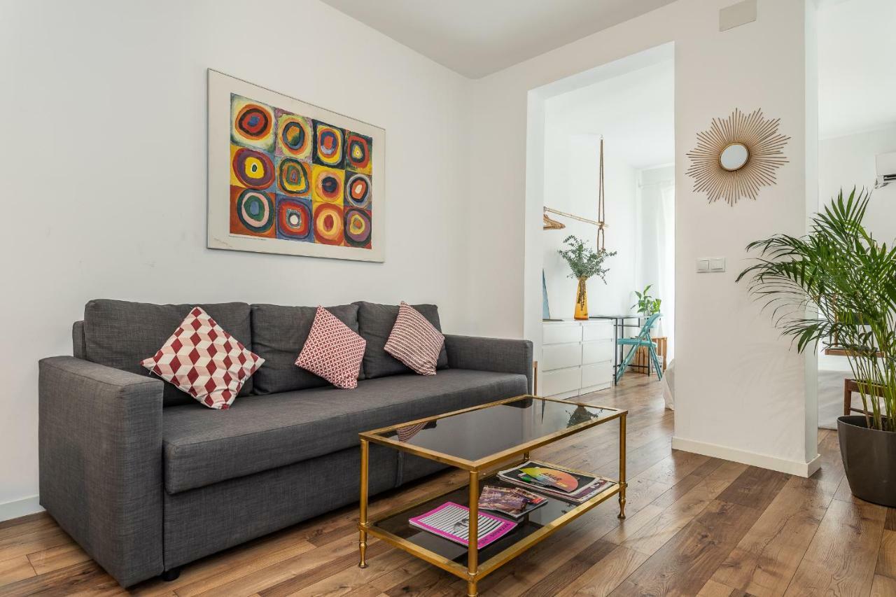 Apartamento Bnbholder Vintage Caravaca Ii Centre Madri