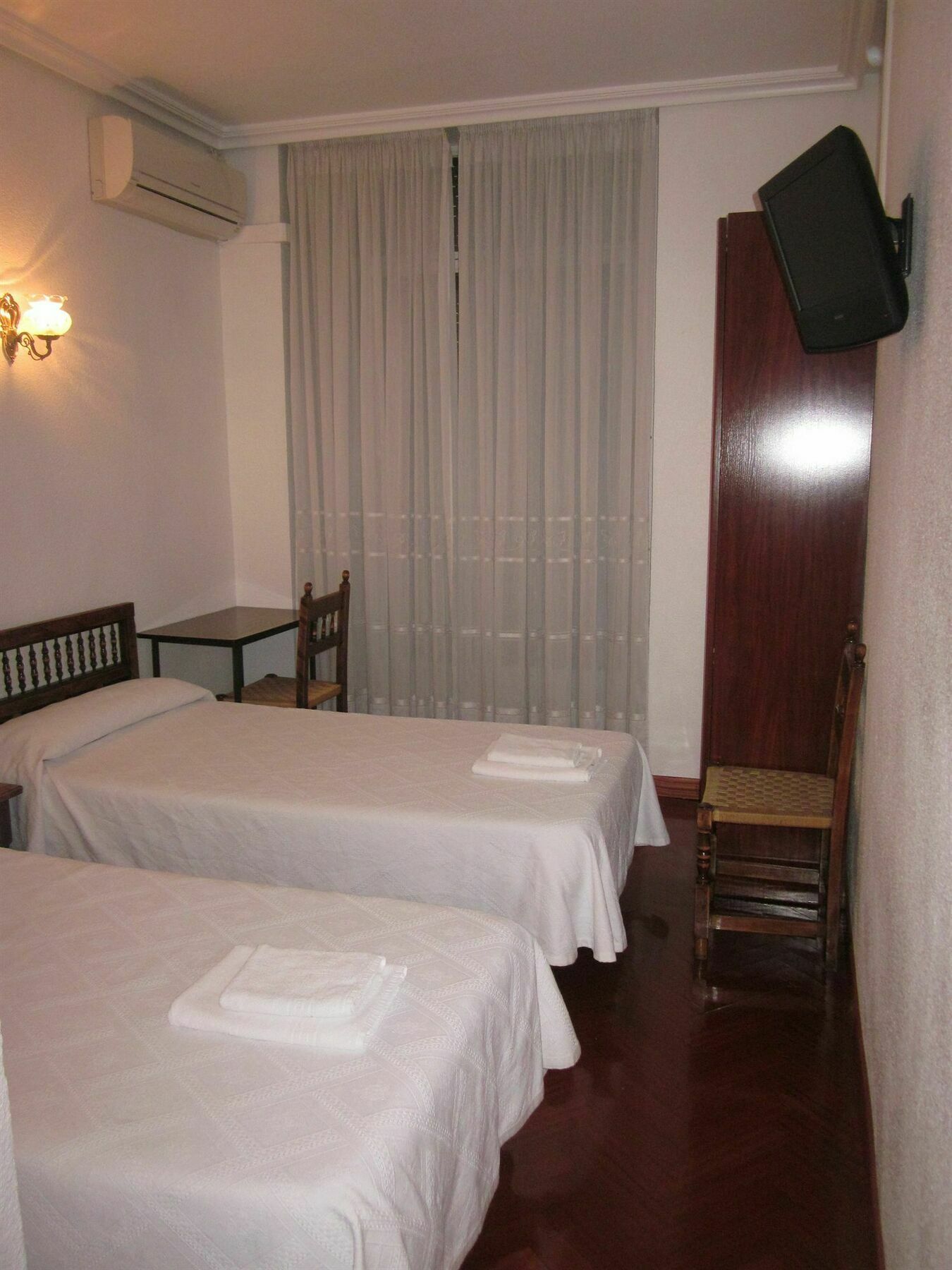 Esmeralda Casa de hóspedes Madri