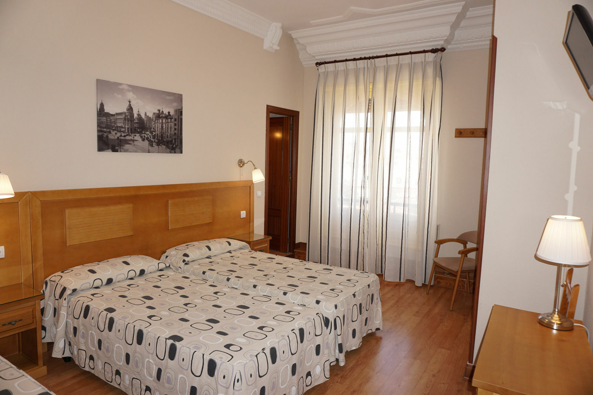 Santillan Guest house 2*