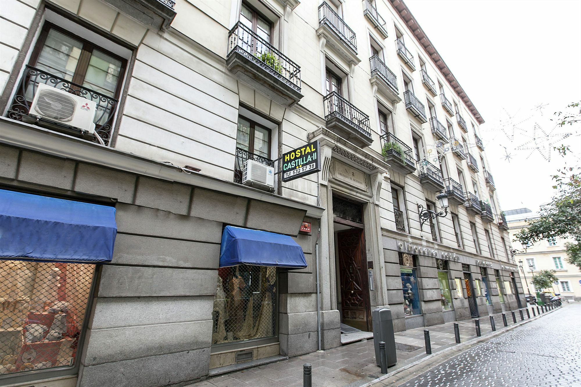 Castilla Ii Puerta Del Sol Madrid