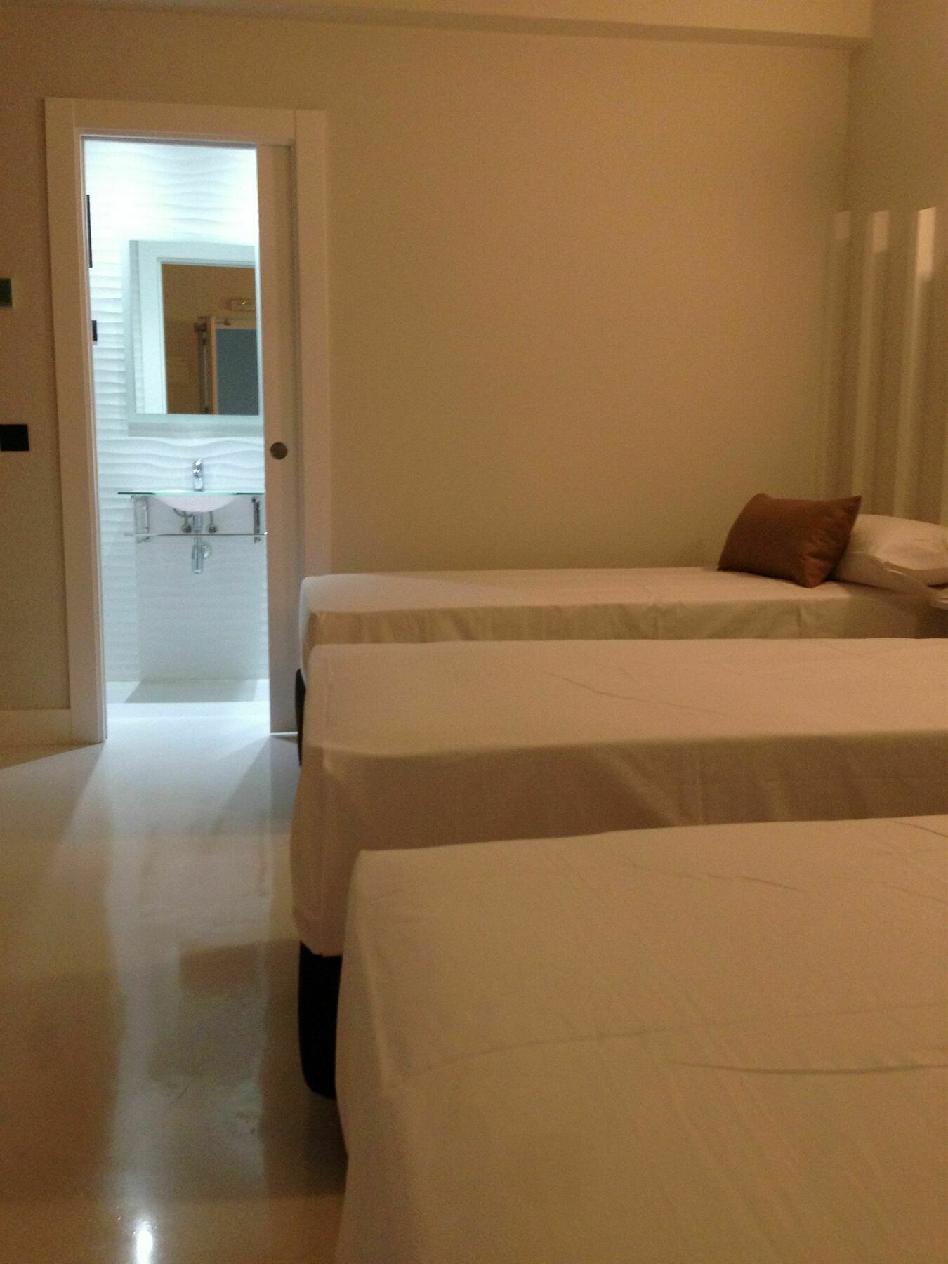 Gran Via 44 Hostel Madrid