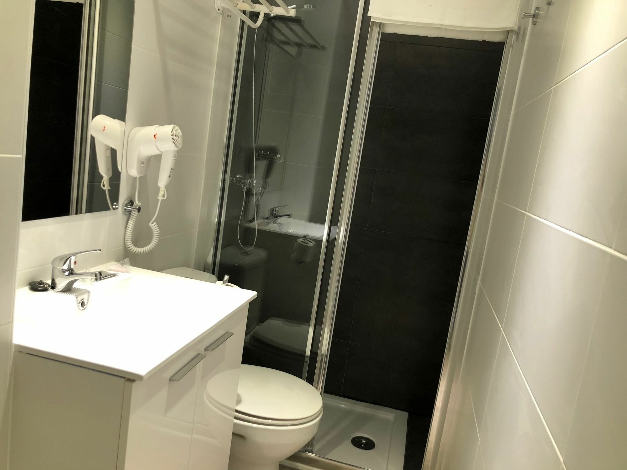 Hostalin Atocha Guest house 2*