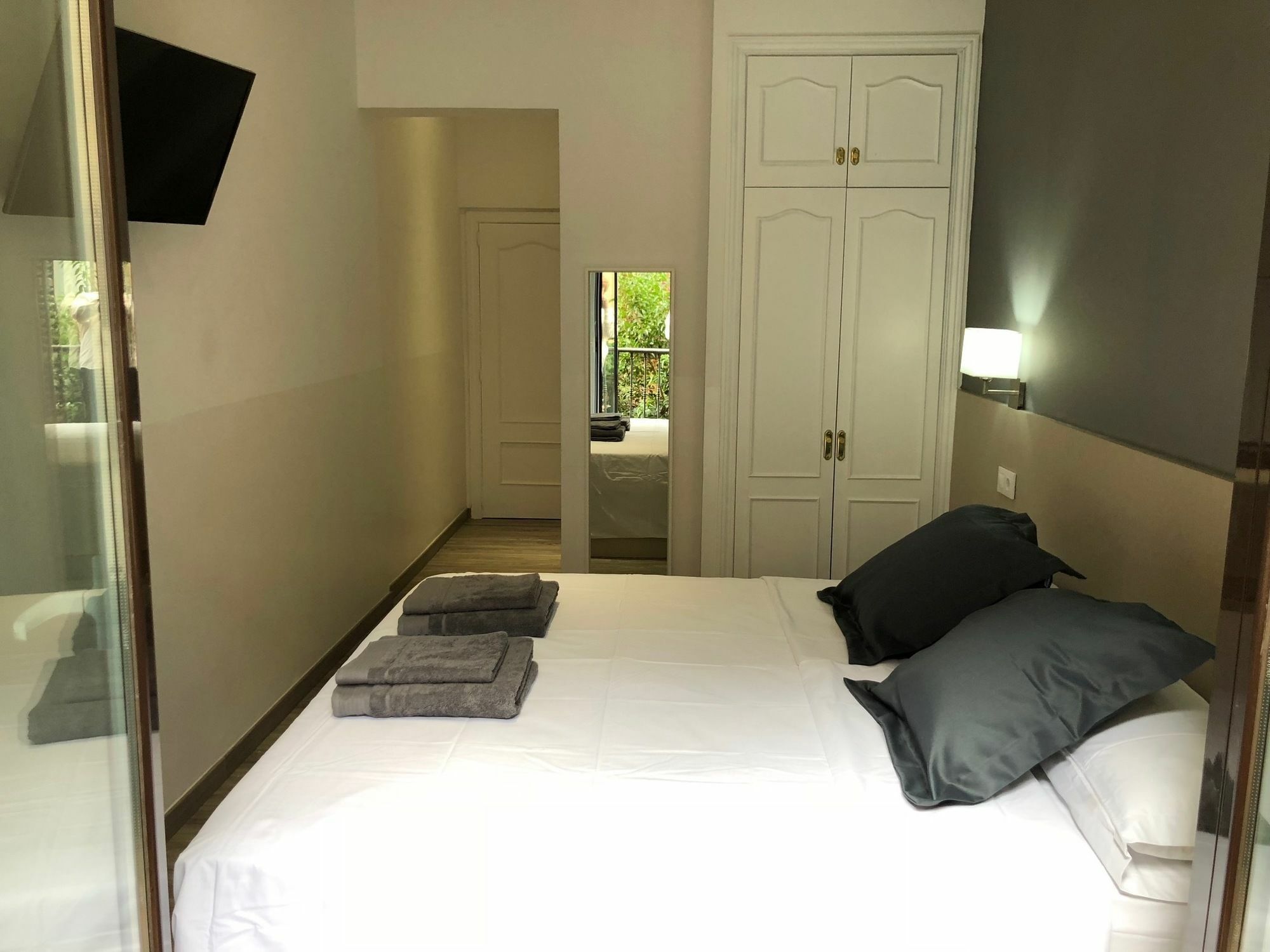 Guest house Hostalin Atocha 2*