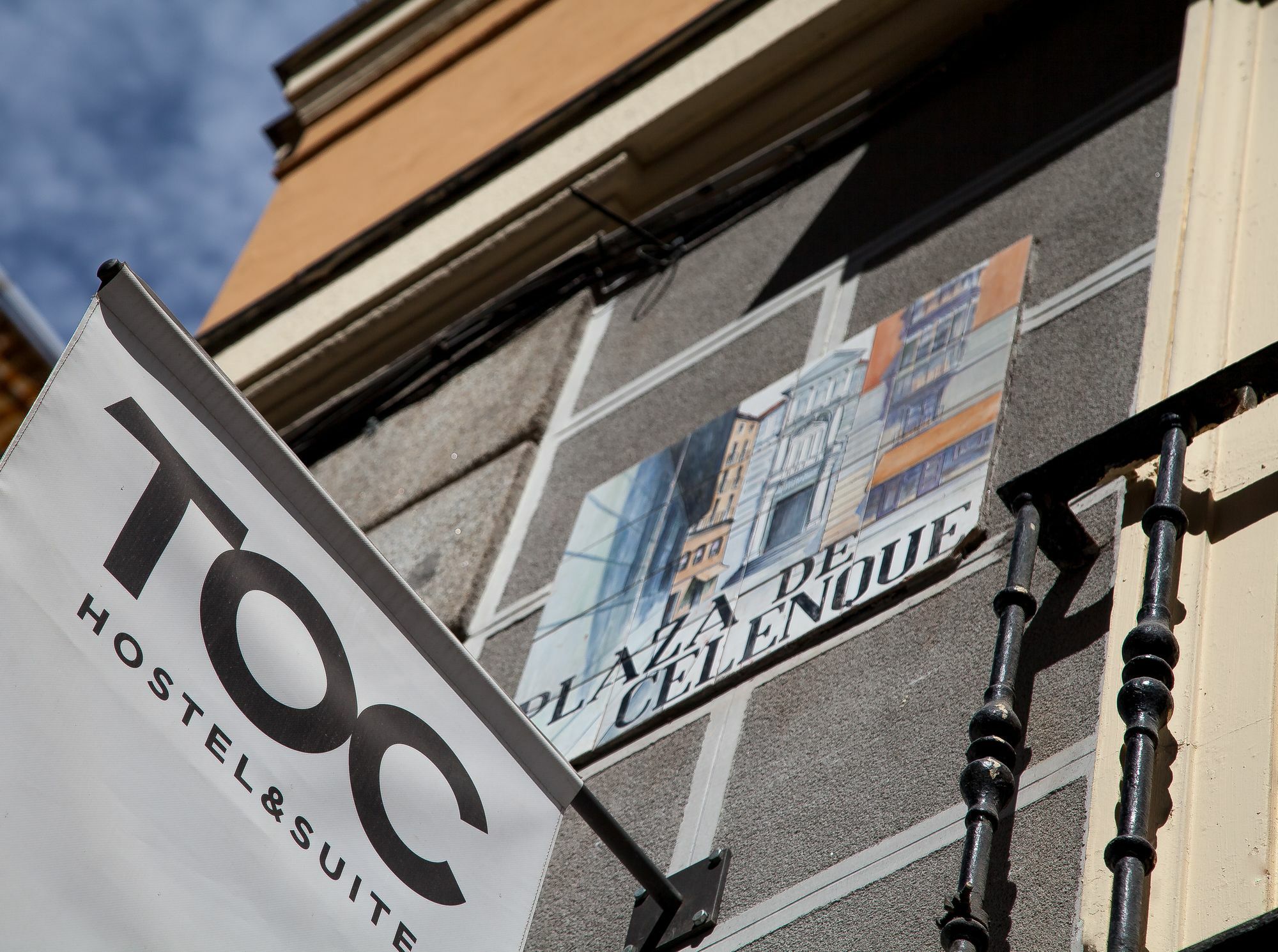 Toc Hostel *