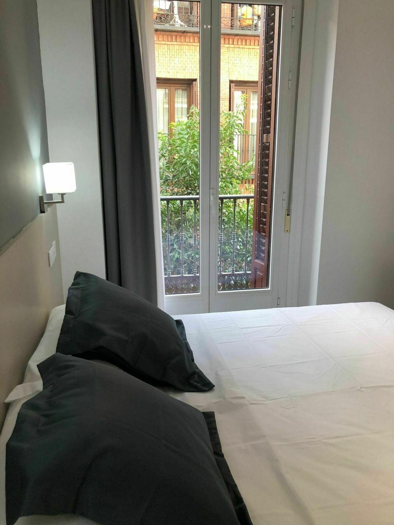Hostalin Atocha Guest house 2*