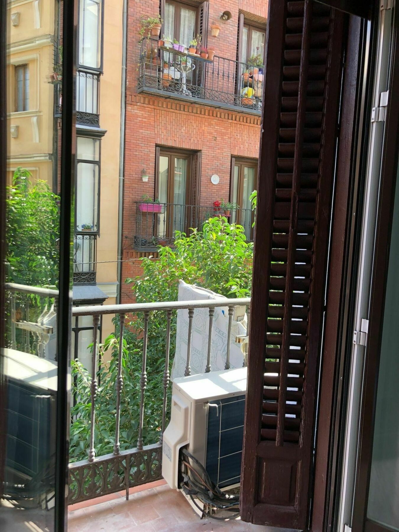 Hostalin Atocha Guest house