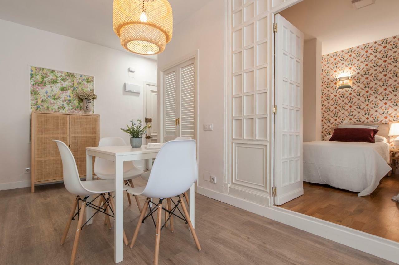 Chic Apartament Retiro Park I - Swimming Pool - Elevenhost * Madrid