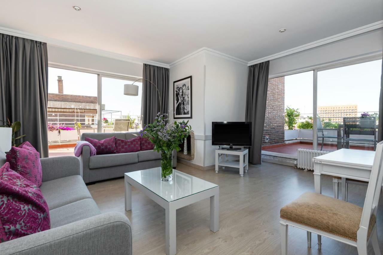 Apartment Jeronimos *